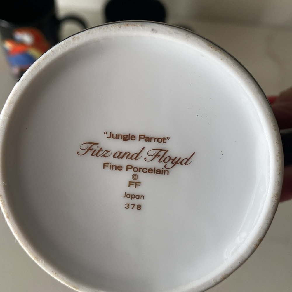 Vintage Fitz & Floyd Jungle Parrot Mugs Set of 4 FLAW - Picture 3 of 7